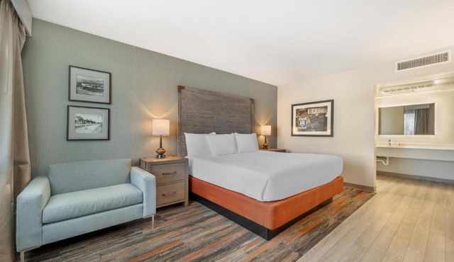Best Western Plus King's Inn and Suites