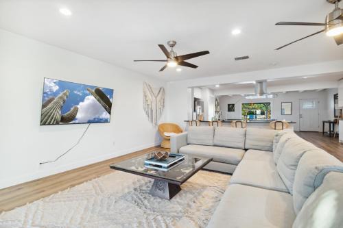 Bichito’s Playground - Heated pool, Walkable