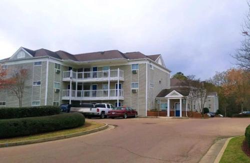 Birch Hill Suites Jackson