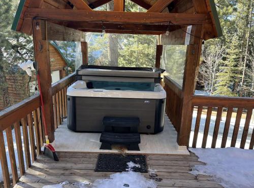 Bonanza Forest Retreat