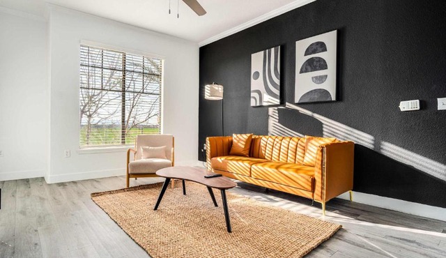 Boulevard Stays 1BR by the Stadium Pool Parking Gym 11