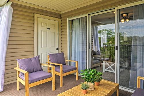 Branson Condo on Golf Course w/Pool Access!