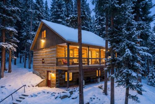 Breckenridge Getaway Near Ski Trails & Shops