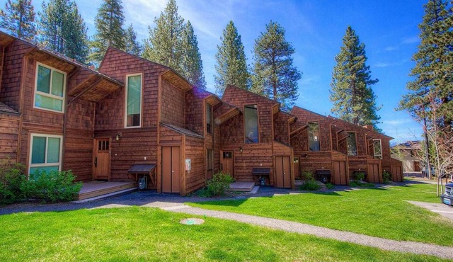 Brockway Beachside Bungalo by Lake Tahoe Accommodations