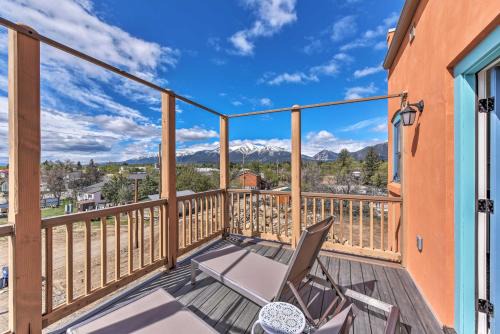 Buena Vista Home w/Mtn Views, Walk to Main St