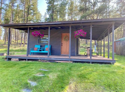 Cabin 5 at Horse Creek Resort