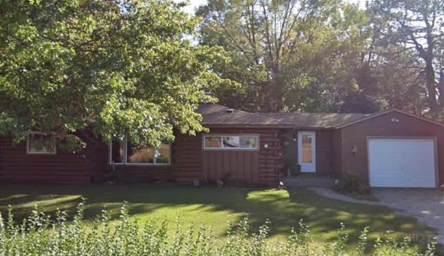 Cabin on Beeds Lake