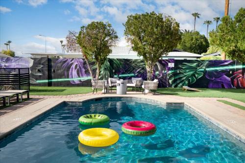 Casa Citrus Modern Old Town Escape