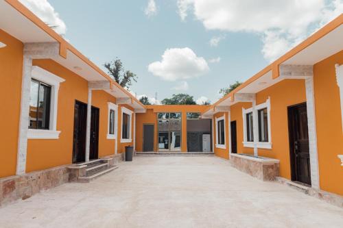 Casa May May