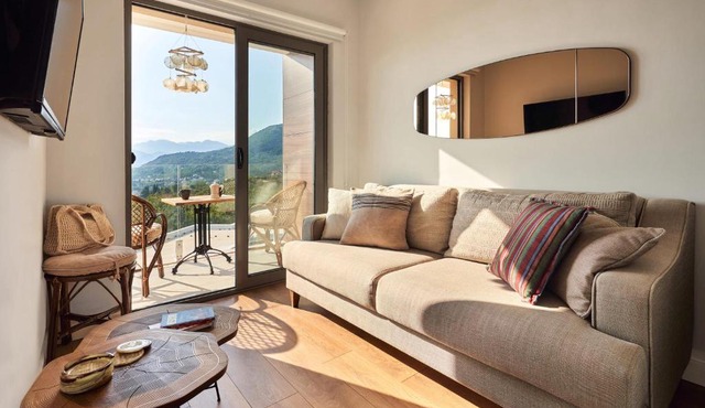 Casa Montenegro 2 bed swimming pool with amazing view