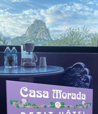 Casa Morada