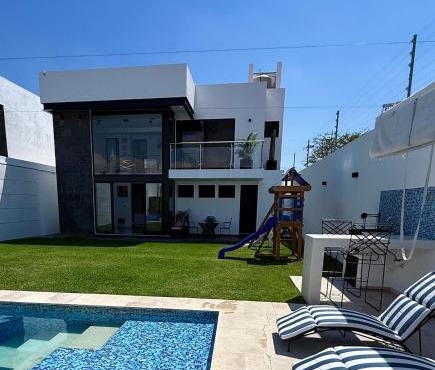 Casa privada con alberca, Rooftop con Jacuzzi - Oaxtepec