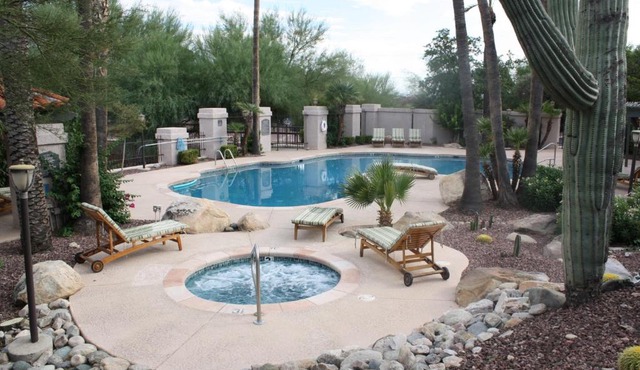 Catalina Condo @ LaEncantada - Tucson AZ