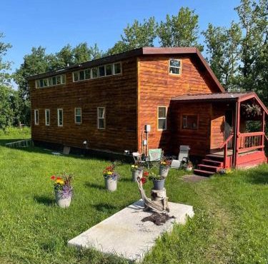 Cedar Cabin Cozy 2-Bedroom next to Glacier Park