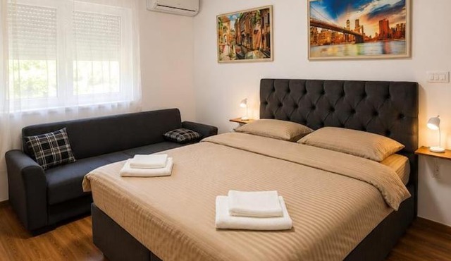 Cetinje Guest House