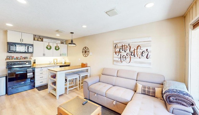Chalet Village #16B