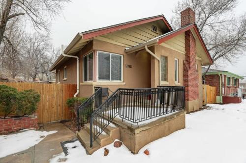 Charming 2BD Near Oly Training Center & Downtown