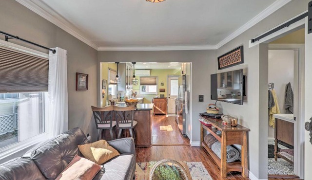 Charming Craftsman Bungalow with Garden & Hot Tub!