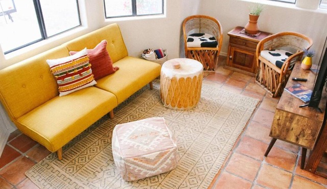 Charming Southwest Studio Blocks to Dntwn Tempe (A)