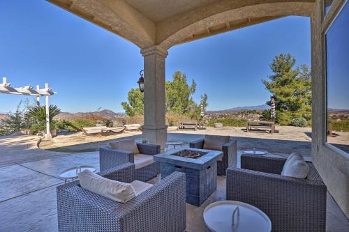 Charming Temecula Home w/Hot Tub, Mountain Views!