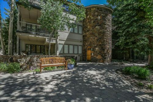 Chateaux DuMont 2724 by SummitCove Lodging in Colorado