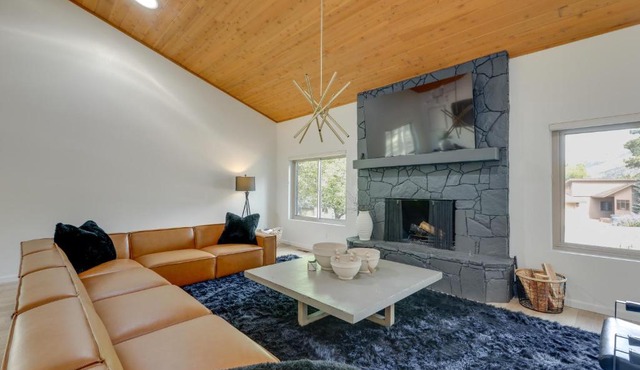 Chic Flagstaff Retreat with Fireplace and Patio!