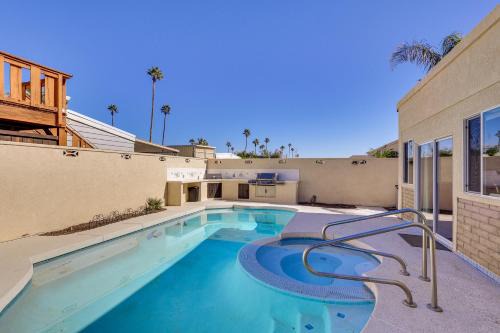 Close to Golf! Snowbird Retreat w/Pool in Yuma