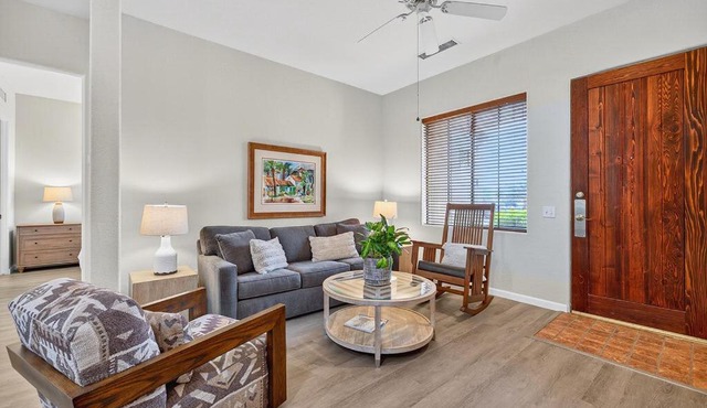 CLR112 Modern 1BD La Quinta Gem Walk to Old Town