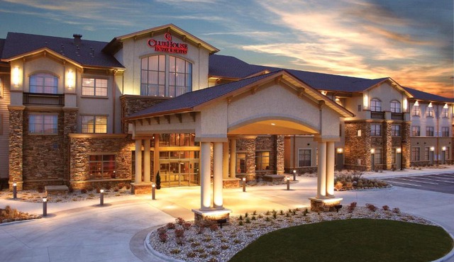 ClubHouse Hotel Sioux Falls