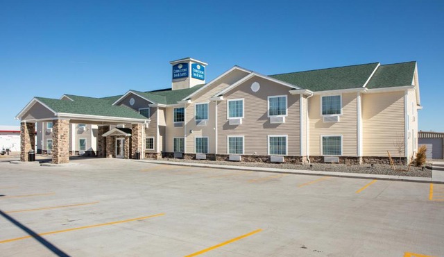 Cobblestone Inn & Suites - Pine Bluffs