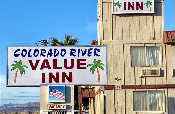 Colorado River Value Inn