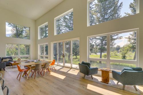 Columbia Falls Home w/Patio: Near Glacier NP!