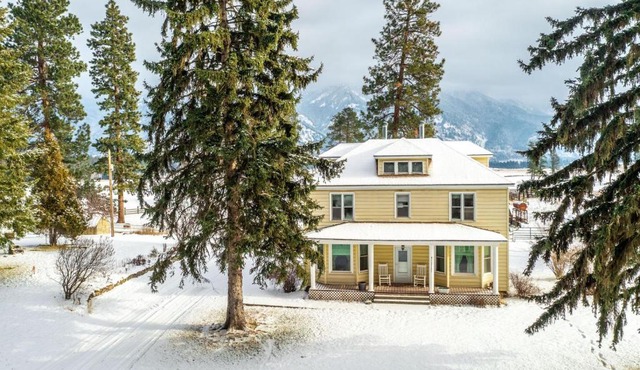Columbia Falls Ranch Living