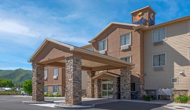 Comfort Inn & Suites Morgan - South Ogden