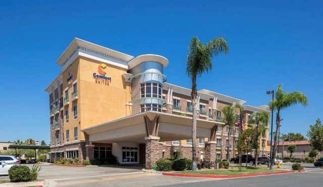 Comfort Suites Ontario Airport Convention Center