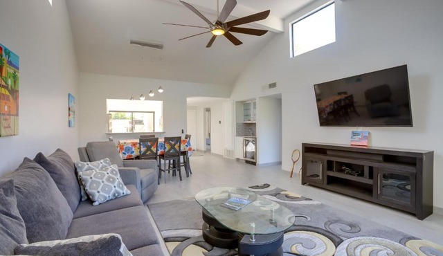 Community Perks, 2 Patios: Cathedral City Condo!