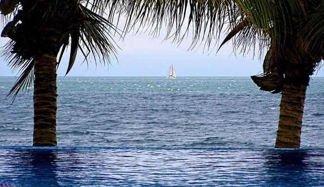 Condo frente al mar planta baja 1 recámara