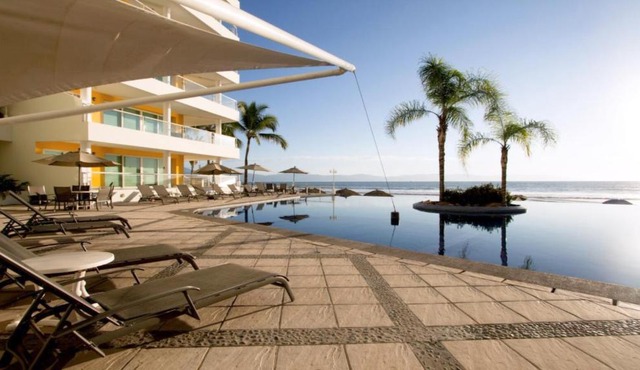 Condo Vela Vista 1004 by Kivoya