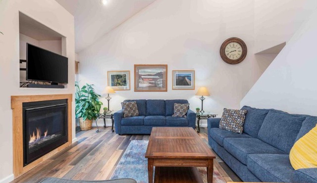 Cottonwood Retreat Near Resorts