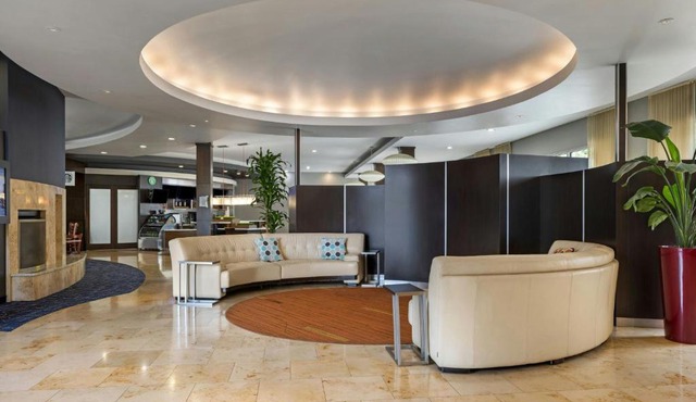 Courtyard by Marriott Sacramento Cal Expo