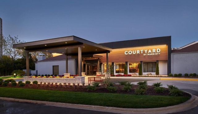 Courtyard Chicago Oakbrook Terrace