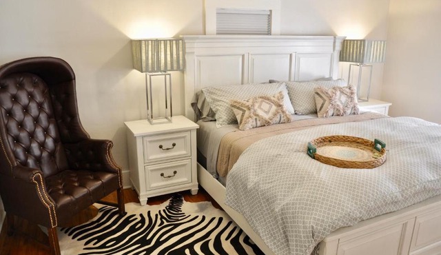 Cozy 2 BDRM Vacation Rental - 1 Mile to Dtwn Rapid City