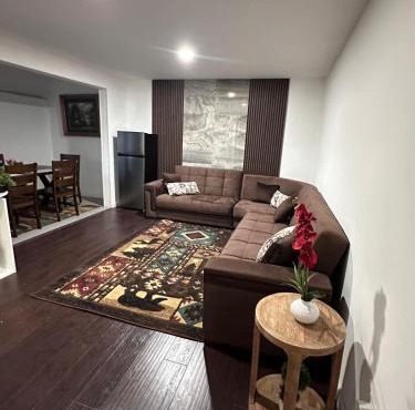Cozy 2 BR Apartment Glendale