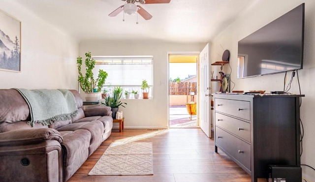 Cozy Casita near Downtown Albuquerque