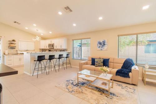 Cozy Desert Escape with Modern ComfortsVilla