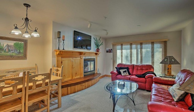 Cozy Driggs Condo w/Hot Tub & Ski Shuttle Service