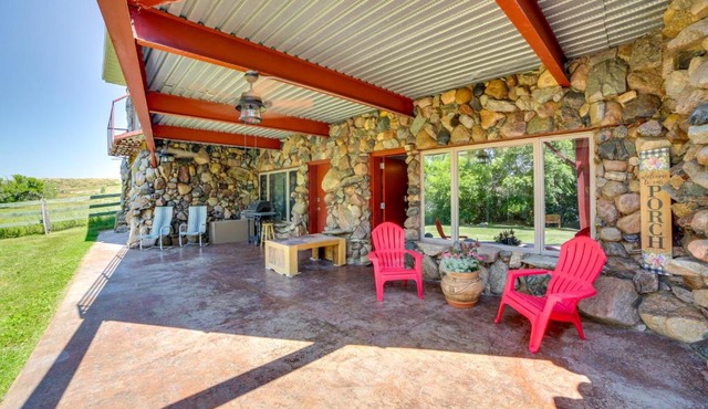 Cozy Great Falls Studio on the Missouri River!
