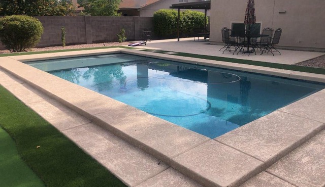 Cozy Quiet two story home pool outdoor entertaining bbq