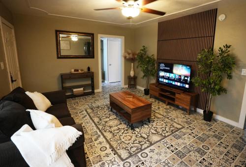 Cozy retreat near PHX Airport & Downtown