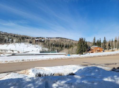 Cozy Retreat with Scenic Views- Prestige Vacations